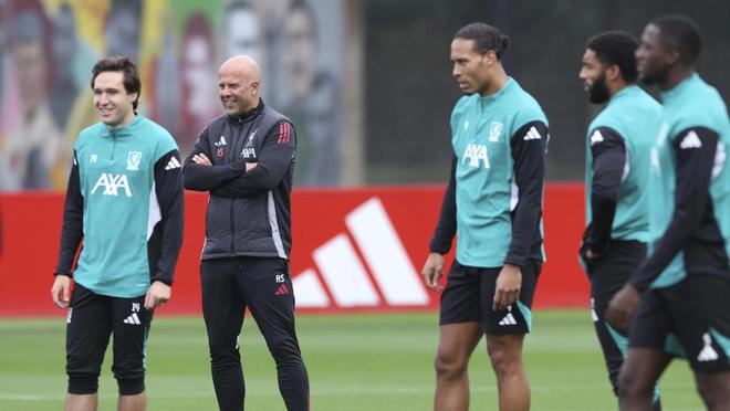 法兰克福发布备战花絮;今晨门线救险;英超任务艰巨;球探报告显示潜力(法兰克福vs门兴伤停)-多宝国际